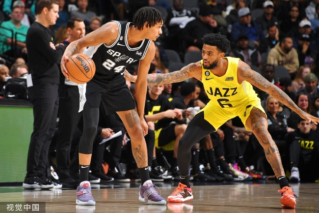 九游会- 爵士马尔卡宁拒绝国家队征召专注联赛冲刺  